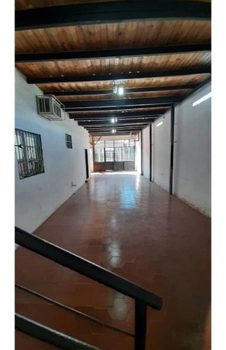 Imagen 4 de 14 de Se Vende Bella Y Amplia Casa En Guigue Con Local Comercial