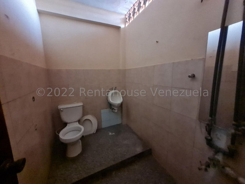 Imagen 26 de 30 de Edificio Comercial En Venta En Zona Este Barquisimeto Lara ++23-1117 */ M.c T. N° +0-4-2-4- 5.5.6. 5.7. 5.9 *--**