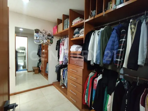 Casa Residencial En Venta Amueblada, Fracc. La Trinidad, Tlaxcalancingo Pue