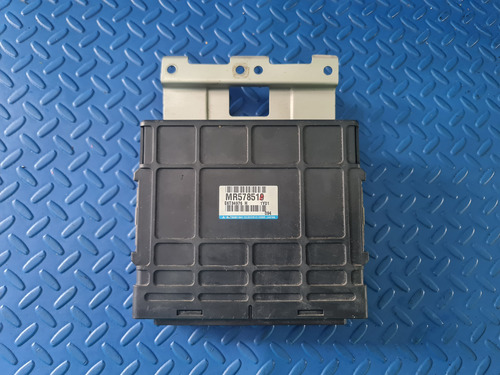 Computadora Mitsubishi Lancer 2.0 Litros 2002-2005 Mr578519 (Usado)
