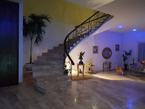 Imagen 5 de 14 de Casa De 3 Recamaras En Villas Del Mesón Juriquilla Queretaro