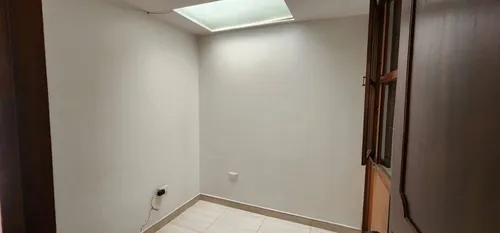 Casa Con Su 2piso Totalmente Terminado En Madera