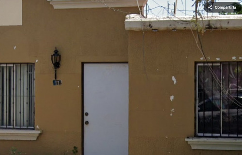 Casa En Remate Bancario C. Coníferas , Jacarandas, Navojoa, Son. Clv1