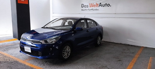Imagen 1 de 12 de Kia Rio