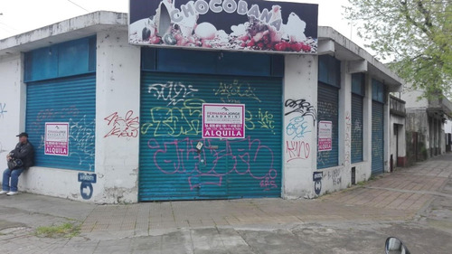 Imagen 1 de 19 de Local Comercial + Casa 3 Amb
