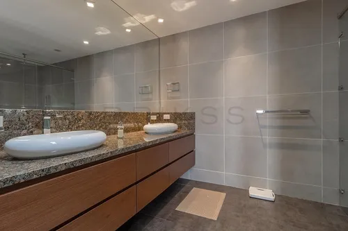 Casa En Arriendo/venta En Prado Veraniego Sur. Cod V4747