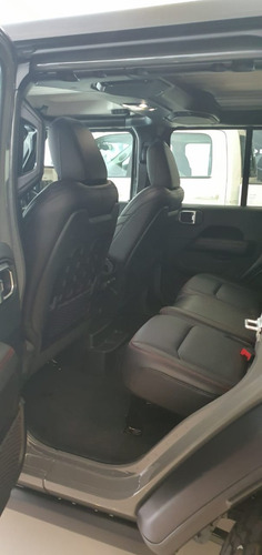 Jeep Wrangler -