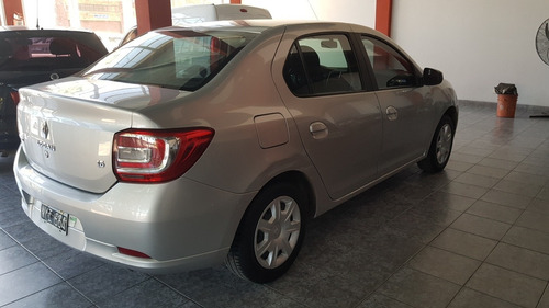 Renault Logan Expresión