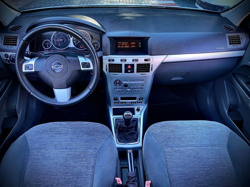 Chevrolet Vectra Vectra 2.0 MPFI ELEGANCE 8V FLEX 4P MANUAL