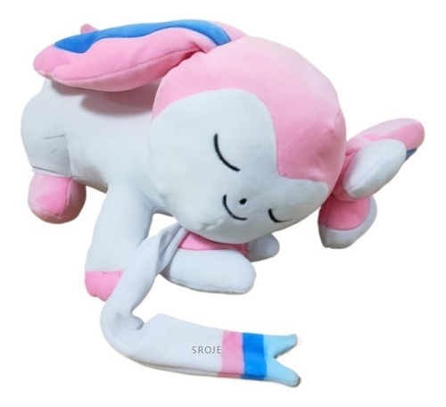 Boneca De Pelúcia Pokémon Eeveelution Sleep Sylveon
