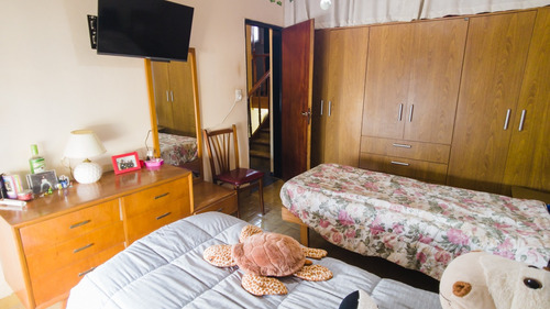 Venta Casa 3 Dormitorios Villa Mitre Con Cochera