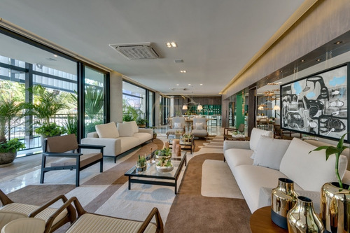 Imagem 1 de 15 de Apartamento Decorado 3 Suítes 245 M² Marista - Apt419