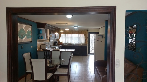 Imagen 6 de 14 de Venta De Casa En Guadalupe Jjs 23-129