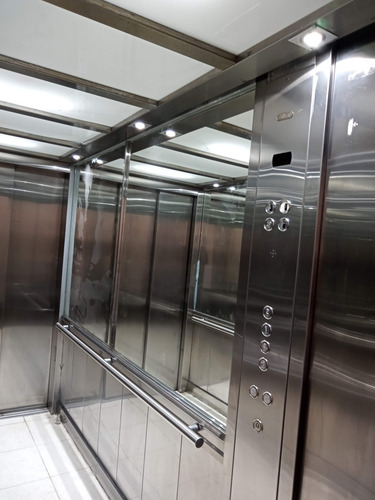 Imagen 2 de 5 de Service Y Mantenimiento De Ascensores Y Montacargas