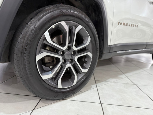 Jeep Outros Modelos COMMANDER LIMITED T270 1.3 TB FLEX AUT.