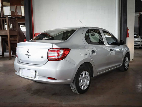 Imagen 9 de 20 de Renault Logan 2019 1.6 Authentique 85cv
