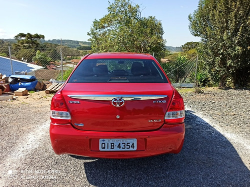 Toyota Etios 2017 1.5 16v Xls Aut. 4p