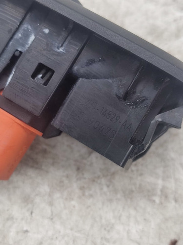 Boton Elevador Vidrio Ford Fiesta 2011 A 2019 Orig (Usado)