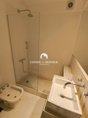 Monoambiente Con Balcon Al Frente. Apto Profesional. Palermo