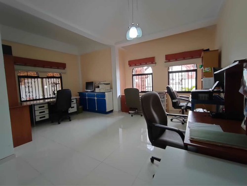 Imagen 30 de 30 de En Venta Exclusiva Propiedad En Urb Privado El Feudo