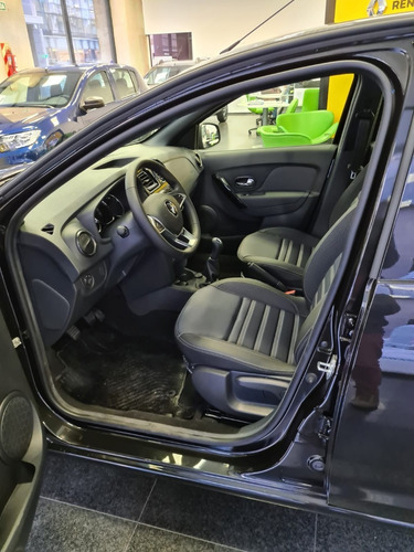 Imagen 25 de 25 de Renault Logan #vh