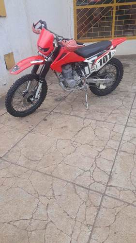 Imagem 2 de 7 de Honda Srf 230
