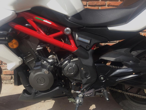 Benelli Tnt300