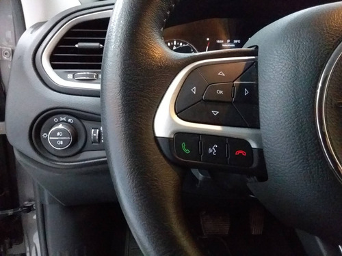 Jeep Renegade 1.8 16v Flex Longitude 4p Automático