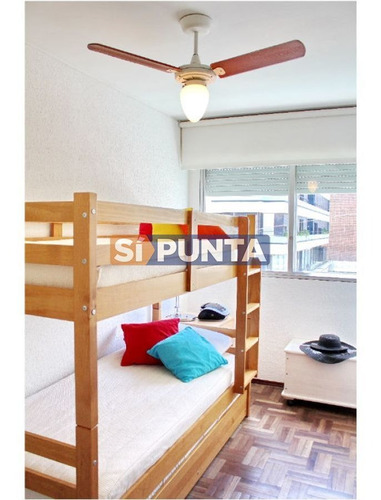 Imagen 22 de 28 de - Apartamento Para La Venta En Península- Punta Del Este Con Muy Linda Vista Al Puerto...