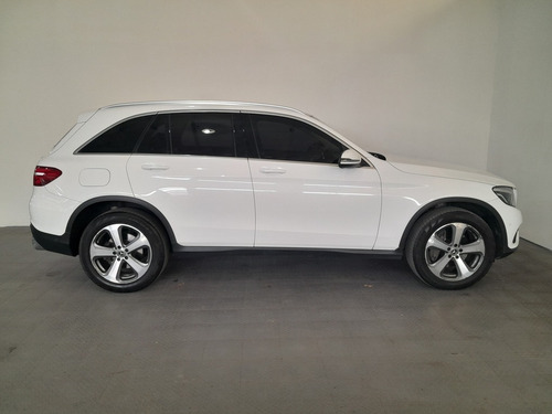 Mercedes Benz Glc 300 Off-road (int 9180)