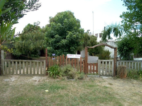 Imagen 6 de 13 de Casa En El Pinar A Una Cuadra De La Playa