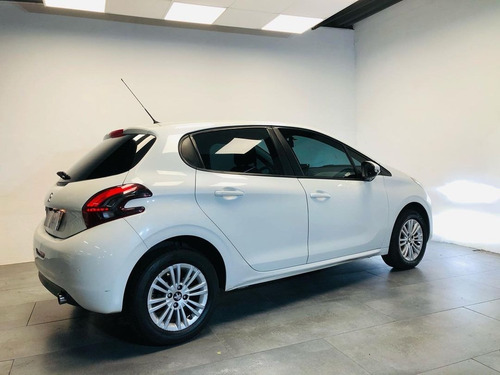 Peugeot 208 Automatico Divino!! Amaya Propios