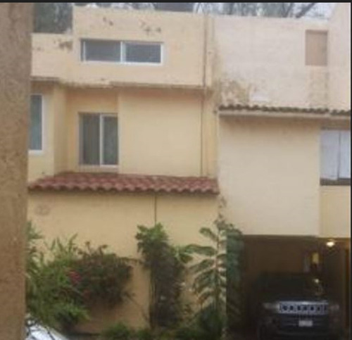 Aprovecha Casa De Remate Bancario En Bosques Del Lago Posesión Ante Notario Ojac-aa097