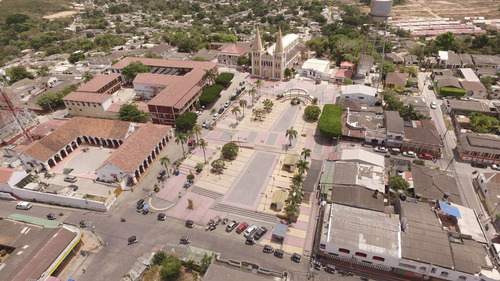 Imagen 10 de 10 de Servicio De Alquiler Drone , Fotografía Aérea Y Video En 4k