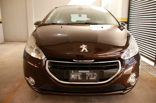 Imagen 4 de 19 de Peugeot 208