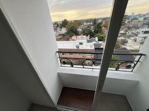 Monoambiente En Saenz Peña