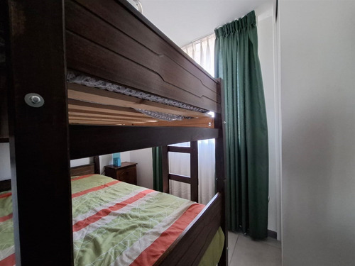 Departamento En Venta De 2 Dorm. Vista Al Mar La Herradura