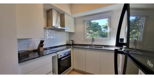 Departamento En Venta 2 Ambientes Con Pileta Y Cochera!