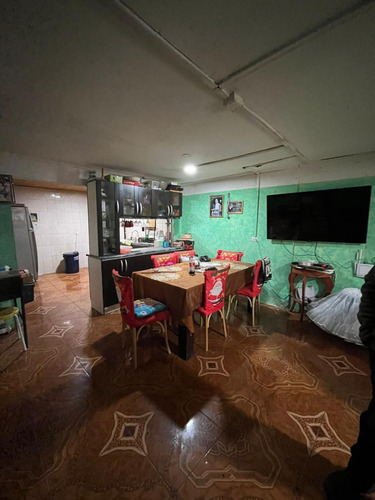 Bella Casa Amplia Pasaje Amanda Messina Lampa