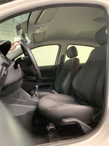 Volkswagen Voyage 1.0 12V MPI TOTALFLEX 4P MANUAL