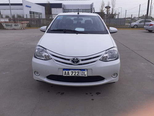 Toyota Etios 4p X 1.5 Mt Año 2016 - Usado