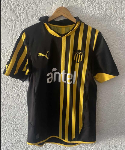 Camiseta Peñarol