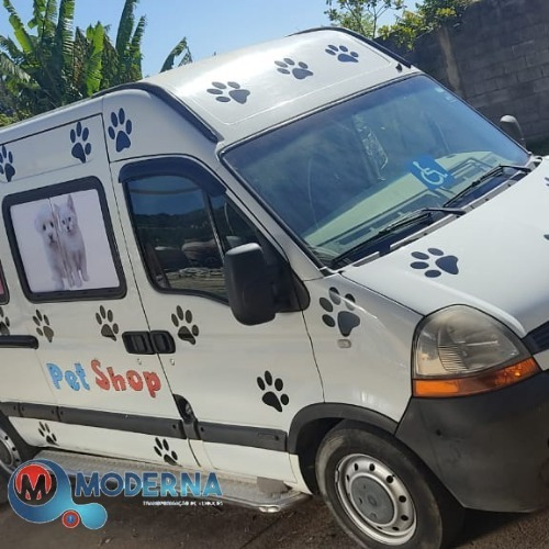 Imagem 3 de 10 de Renault Master L2h2 Pet