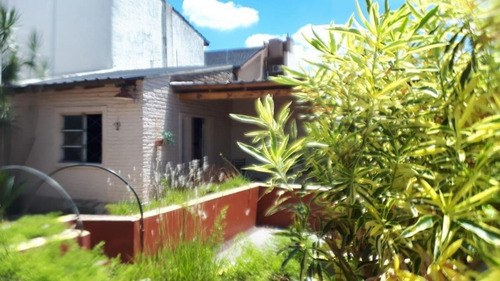 Casa En Venta De 3 Ambientes En Villa Luzuriaga