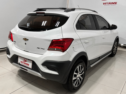 Chevrolet Onix 1.4 MPFI ACTIV 8V FLEX 4P AUTOMÁTICO