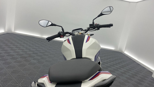 Imagen 15 de 20 de Bmw G310r