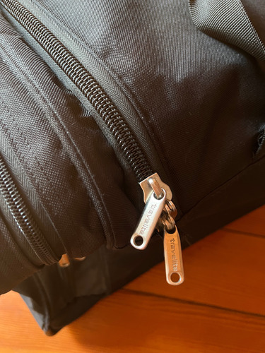 Valija Mochila Xxl C Ruedas Y Manija Viaje Convertible Negro Lisa (Usado)