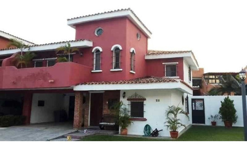 Angela Betancourt Vende Casa Trigal Nac-229 