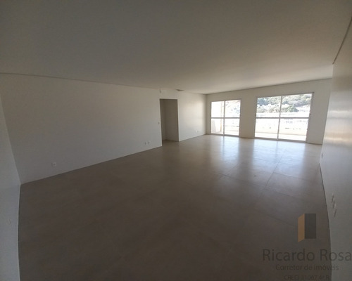 Imagem 1 de 24 de Vendo Outro Troco Ótimo Apartamento Alto Padrão Na Região Central Da Cidade, 3 Suítes E 2 Vagas De Garagem, Excelente Acabamento. - Ap00062 - 69922478