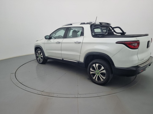 Fiat Toro 2.0 16V TURBO DIESEL VOLCANO 4WD AT9